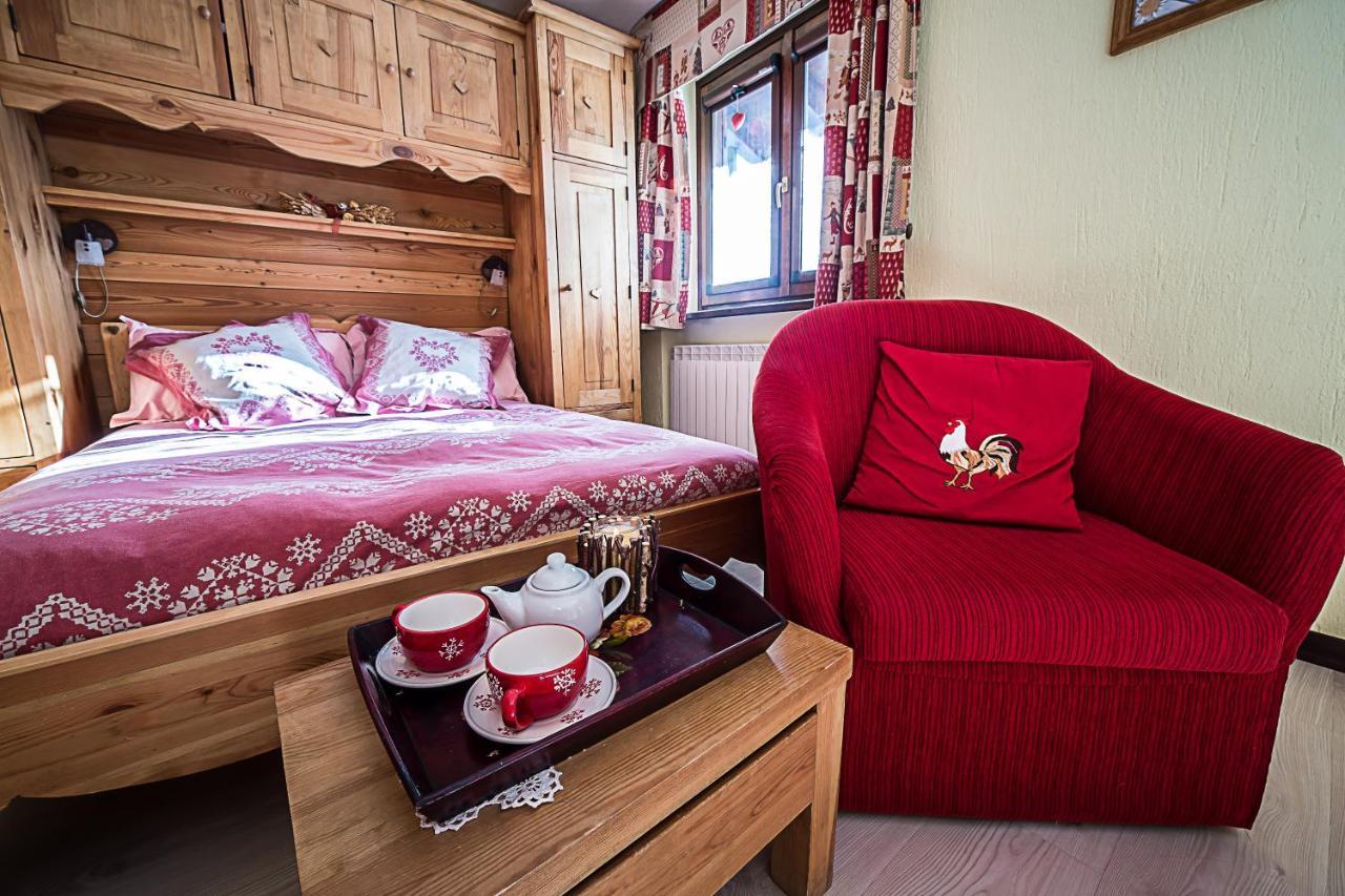 Le Thovex Bed and Breakfast La Thuile Buitenkant foto