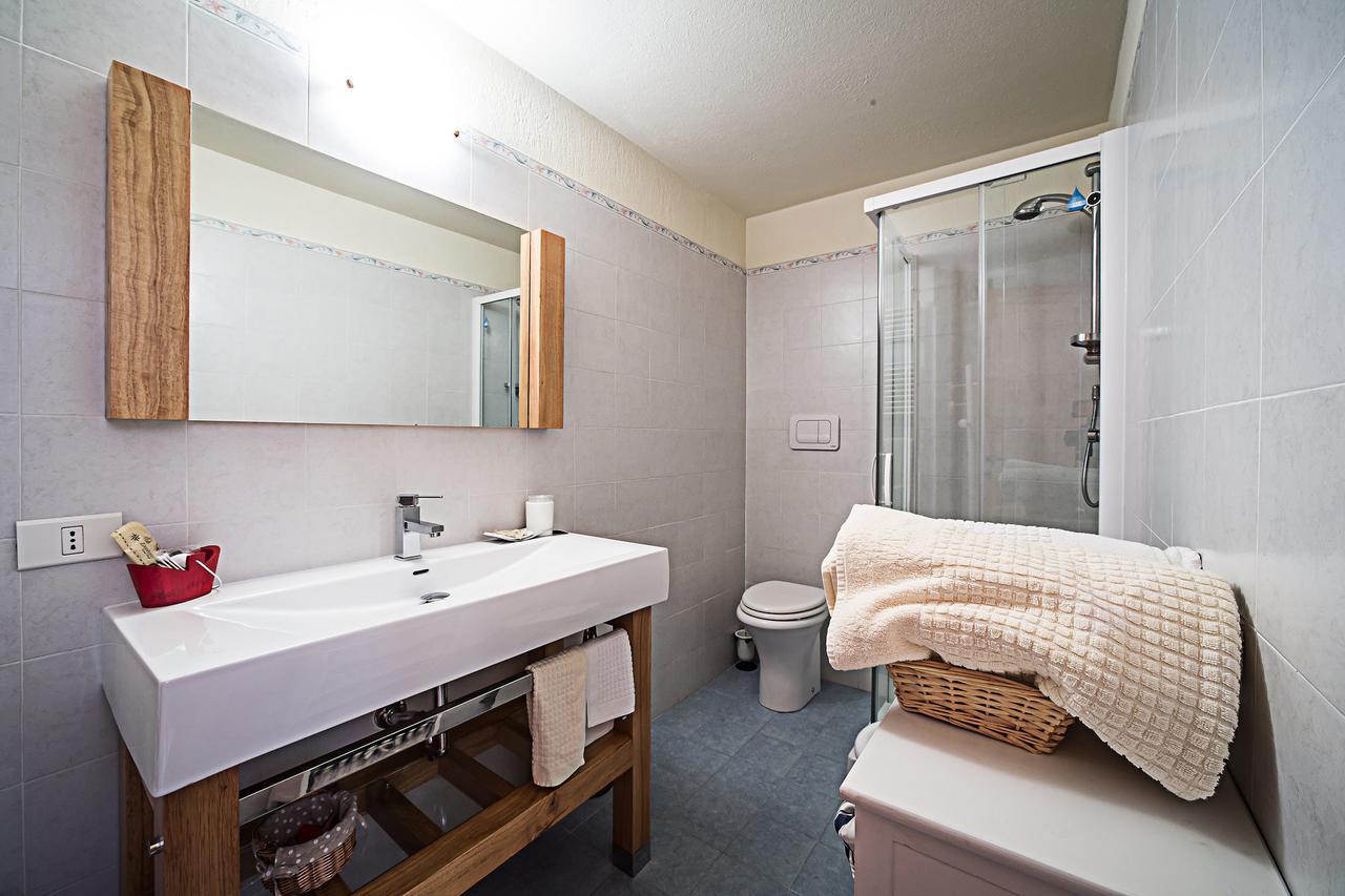 Le Thovex Bed and Breakfast La Thuile Buitenkant foto
