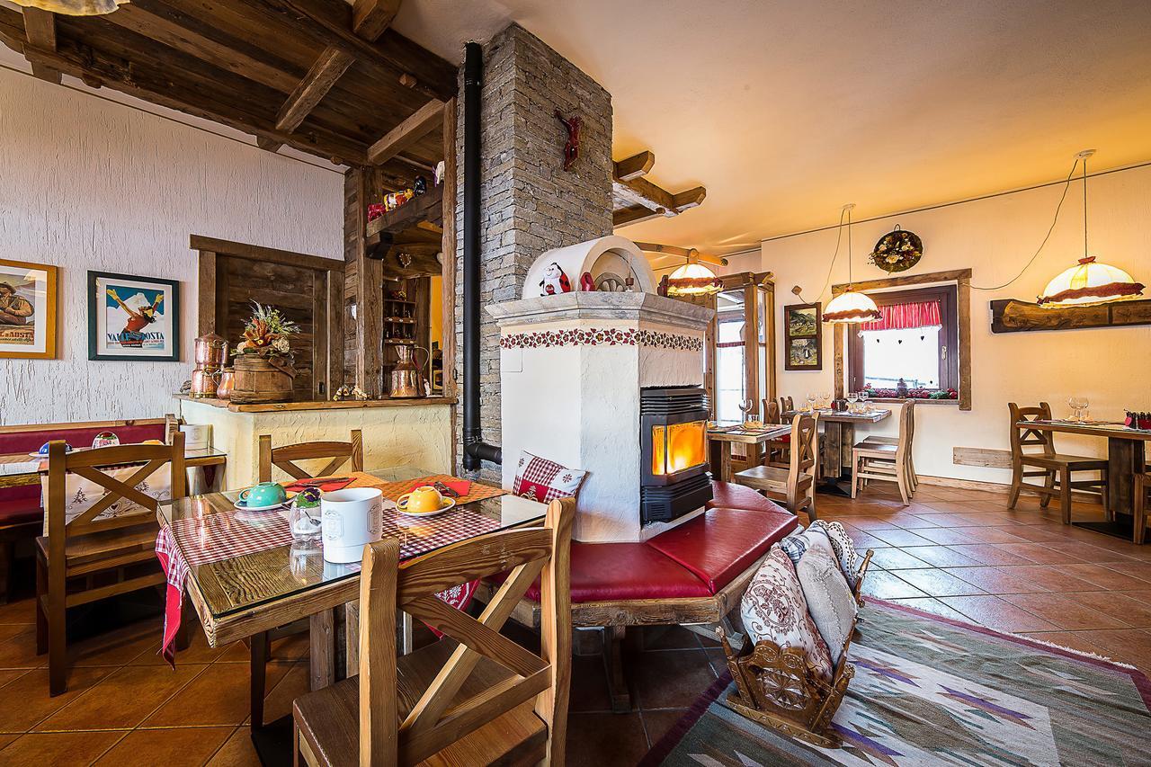 Le Thovex Bed and Breakfast La Thuile Buitenkant foto